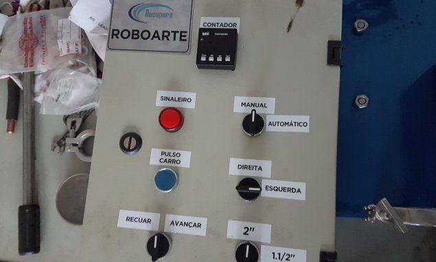 Painel de comando do robô